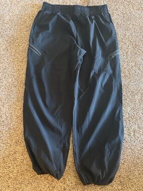 NWT Under Armour Unstoppable Loose Fit